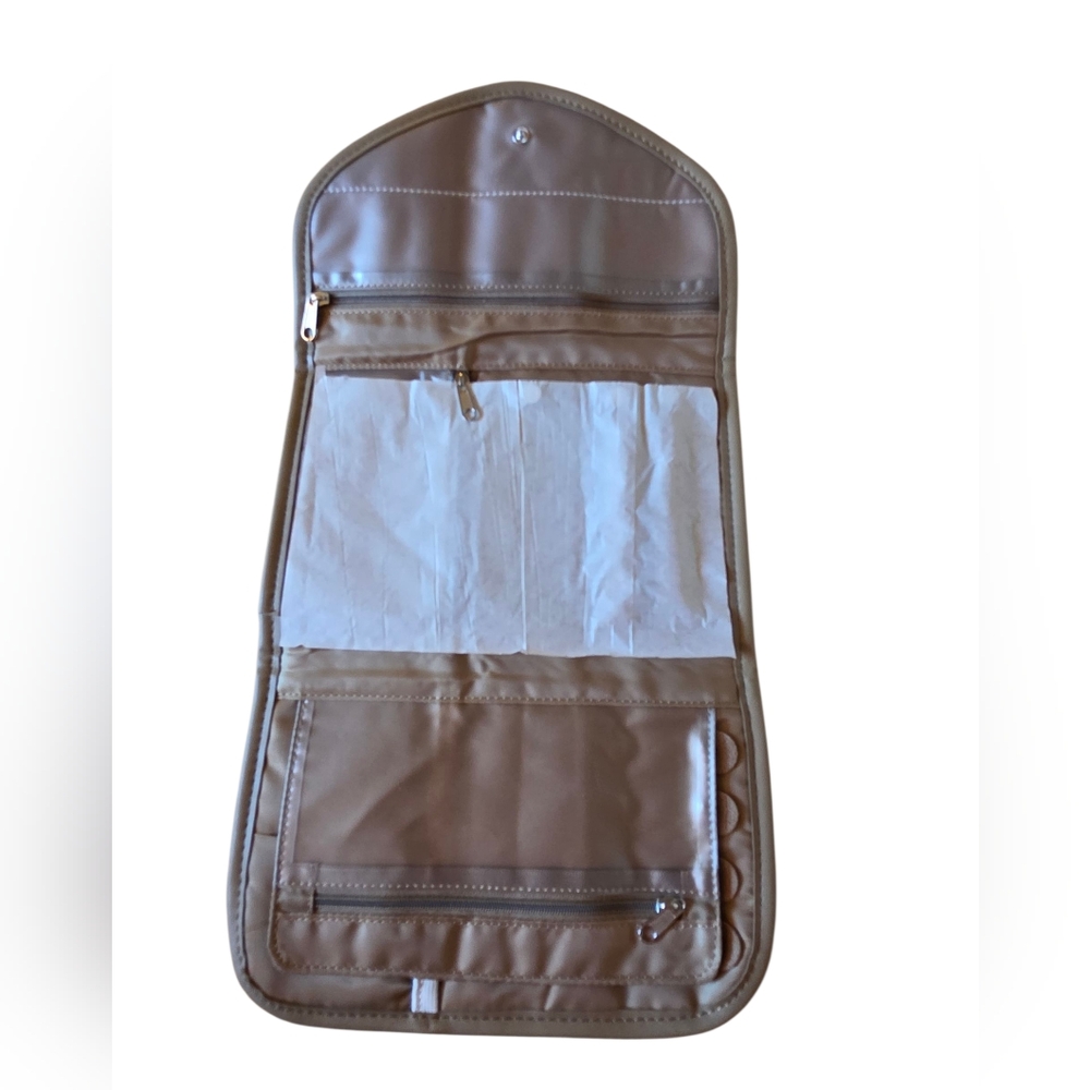 8 Other Reasons NWT Sleek Jewelry Travel Pouch Case Taupe - Picture 2 of 6